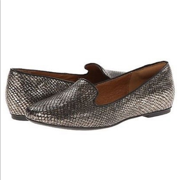 clarks valley lounge